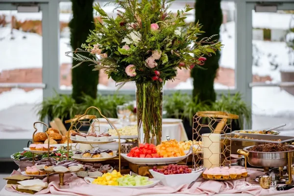 Professional food service at a Utah catered event